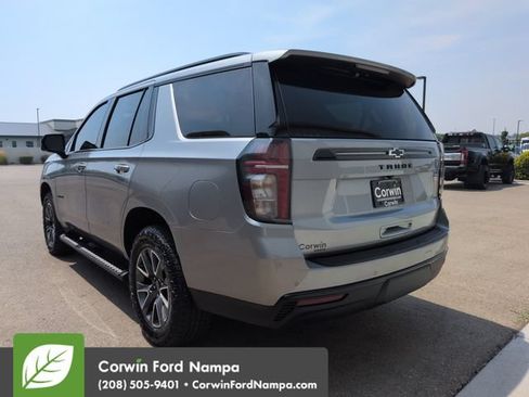 Used 2024 Chevrolet Tahoe Z71 w/ Luxury Package AWD/4WD image 5