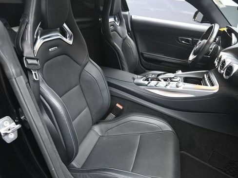 Used 2019 Mercedes-Benz AMG GT Coupe image 23