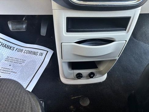 Used 2014 Dodge Grand Caravan American Value Package w/ UConnect Hands-Free Group FWD image 21
