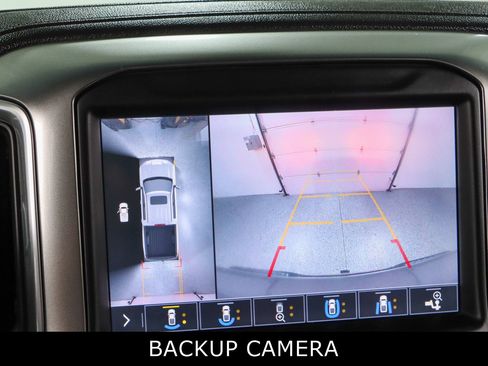Used 2019 Chevrolet Silverado 1500 LTZ w/ LTZ Premium Package AWD/4WD image 20