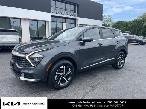 Used 2023 Kia Sportage LX AWD/4WD image 1