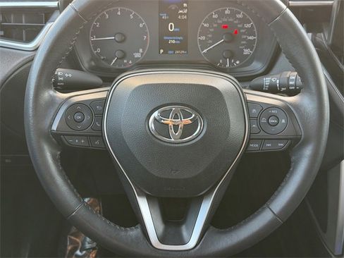 Used 2023 Toyota Corolla Cross LE image 26