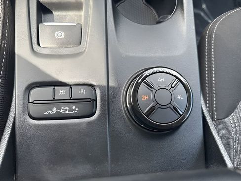 Used 2025 Ford Ranger XLT w/ FX4 Off-Road Package image 20