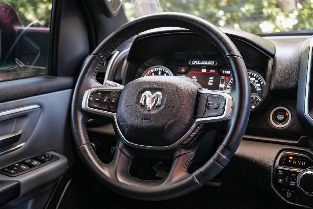 Used 2022 RAM 1500 Big Horn AWD/4WD image 16