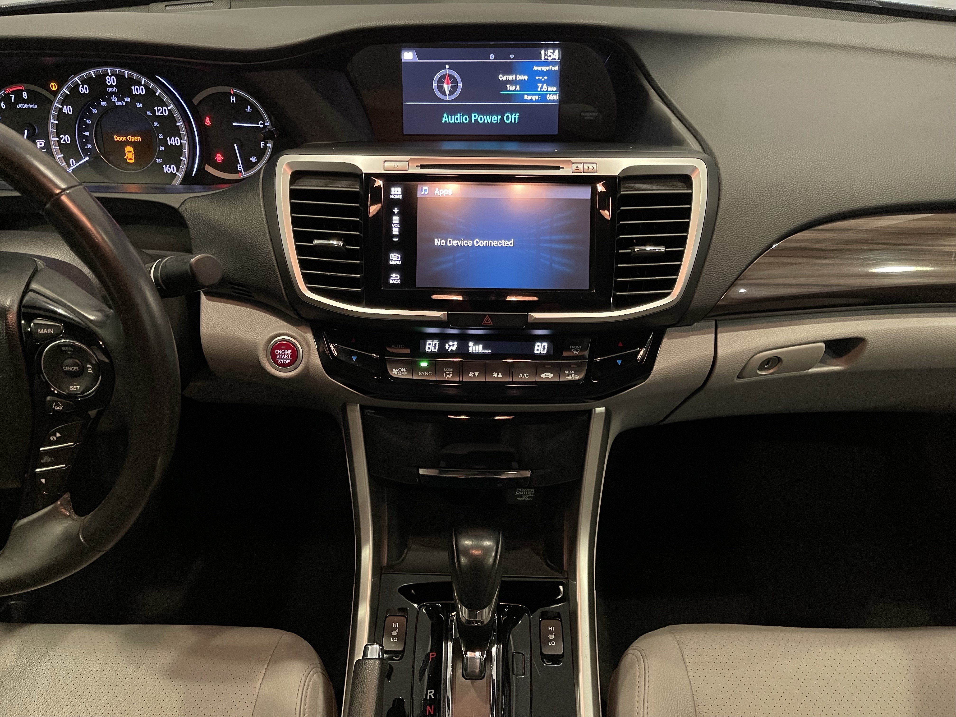 Used 2017 Honda Accord Touring image 17