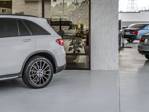 Used 2019 Mercedes-Benz GLC 300 image 53