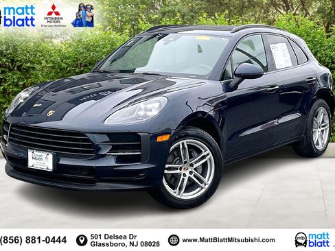 Used 2020 Porsche Macan w/ Premium Package Plus image 1