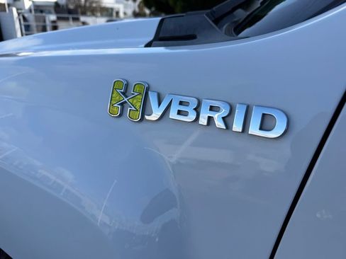 Used 2013 Chevrolet Silverado 1500 2WD Crew Cab Hybrid image 14