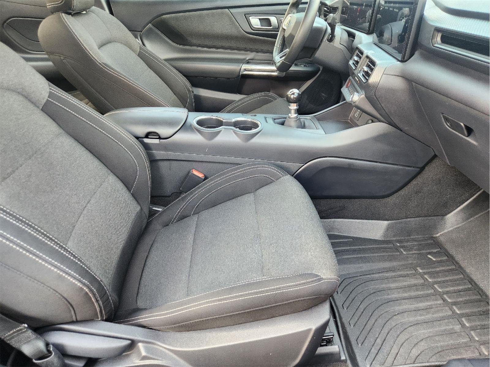 Used 2024 Ford Mustang GT RWD image 14
