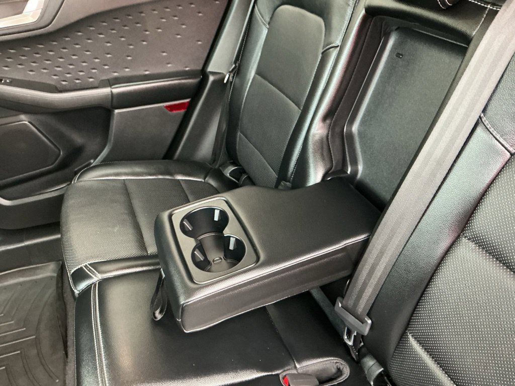Used 2020 Ford Escape Titanium AWD/4WD image 19