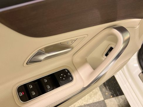 Used 2022 Mercedes-Benz A 220 4MATIC image 30