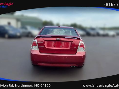 Used 2008 Ford Fusion SE FWD image 4