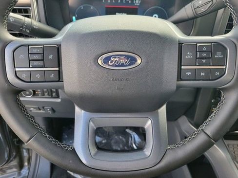 New 2026 Ford F250 Lariat w/ FX4 Off-Road Package image 15