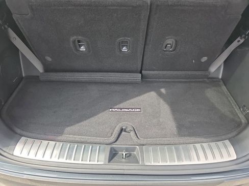 Used 2022 Hyundai Palisade Calligraphy w/ Winter Package FWD image 38