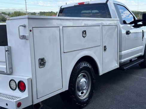 Used 2019 Ford F250 XL w/ Power Equipment Group RWD image 46