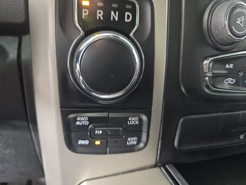 Used 2017 RAM 1500 Big Horn AWD/4WD image 22