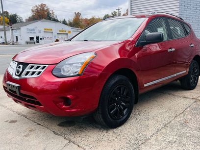 Used 2014 Nissan Rogue S w/ Convenience Package