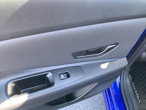 Certified 2026 Hyundai Elantra SEL Sport Premium FWD image 21