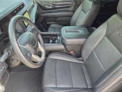 Certified 2023 GMC Yukon Denali AWD/4WD image 14