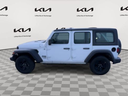 Used 2021 Jeep Wrangler Unlimited Sport image 5