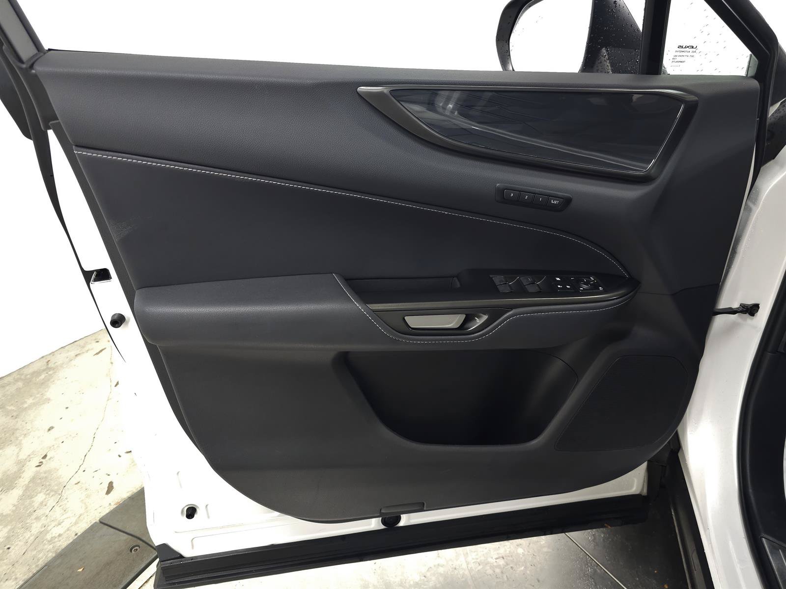 Used 2024 Lexus NX 350 AWD image 14