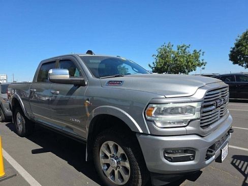 Used 2021 RAM 2500 Laramie AWD/4WD image 1