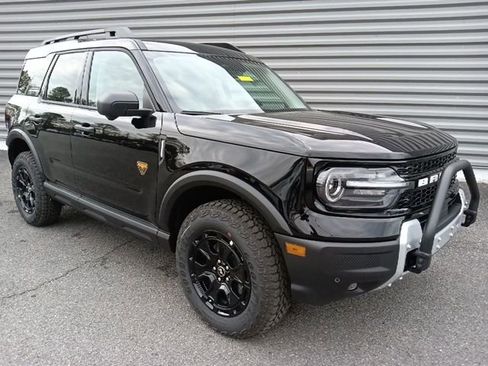 New 2025 Ford Bronco Sport Badlands w/ Sasquatch Badlands Package AWD/4WD image 1