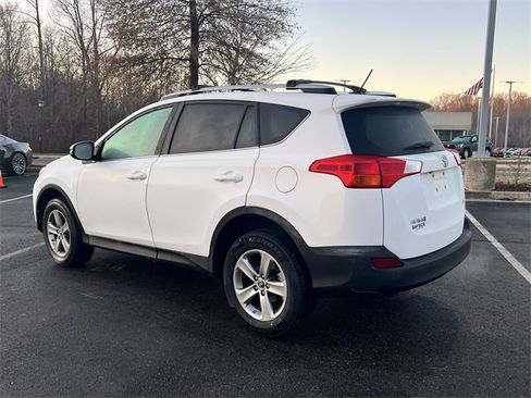 Used 2015 Toyota RAV4 XLE image 7
