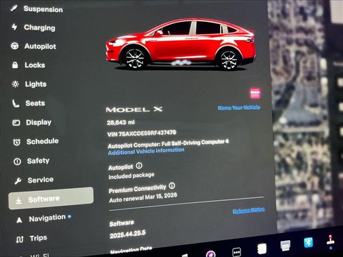 Used 2024 Tesla Model X image 23