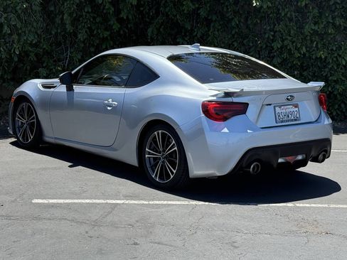 Used 2016 Subaru BRZ Limited w/ Popular Package #4 RWD image 5