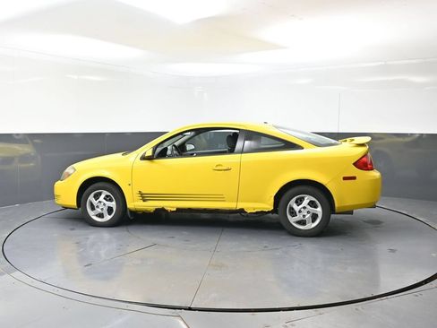 Used 2008 Pontiac G5 FWD image 8