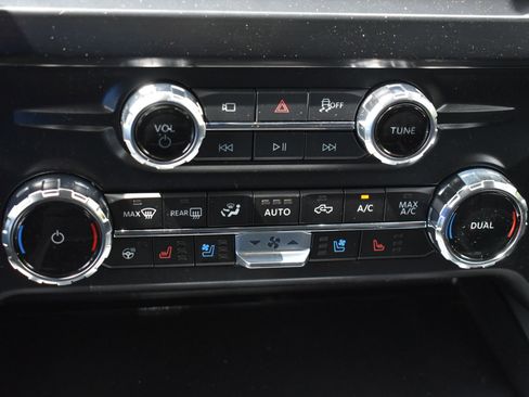 New 2026 Ford F350 Lariat AWD/4WD image 36