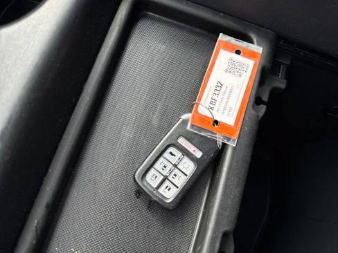 Used 2023 Honda Odyssey EX-L image 30