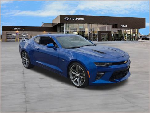 Used 2016 Chevrolet Camaro SS image 6