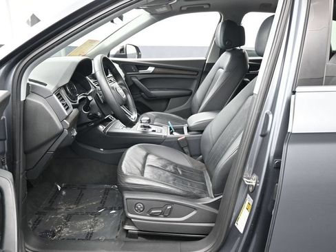 Used 2018 Audi Q5 2.0T Premium Plus w/ Premium Plus Package AWD/4WD image 11