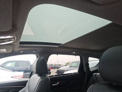 Used 2020 Hyundai Santa Fe SEL w/ Convenience + Premium Package image 26