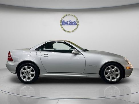 Used 2002 Mercedes-Benz SLK 230 image 11