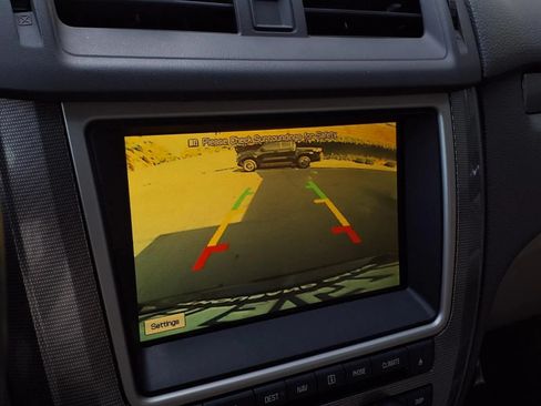 Used 2010 Ford Fusion SEL FWD image 10