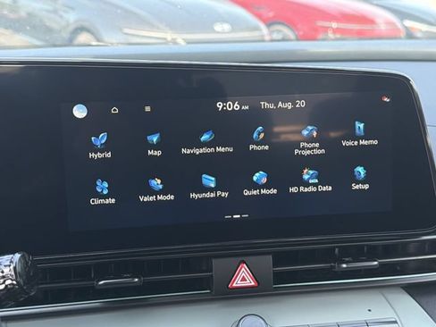 New 2026 Hyundai Elantra Limited FWD image 30