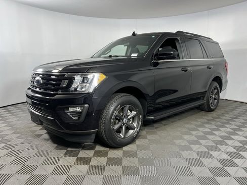 Used 2021 Ford Expedition XL image 3