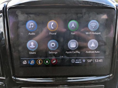 Certified 2023 Chevrolet Traverse LT w/ LT Premium Package image 22