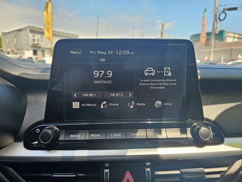 Used 2023 Kia Forte LXS FWD image 17