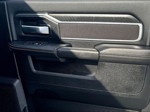 Used 2025 RAM 2500 Big Horn image 30