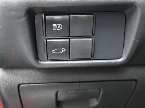 Used 2022 Toyota Highlander XLE image 21