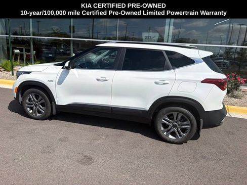 Used 2023 Kia Seltos S AWD/4WD image 8