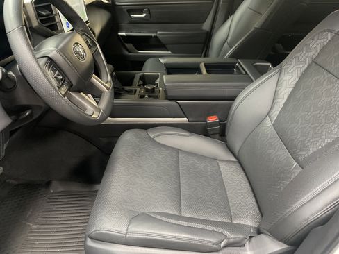 Used 2025 Toyota Tundra Limited w/ TRD Off-Road Package image 17