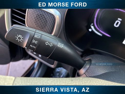 Used 2025 Kia Soul LX FWD image 28