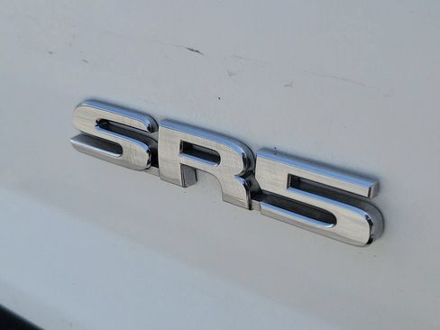 Used 2014 Toyota Tacoma 2WD Access Cab w/ SR5 Package image 8