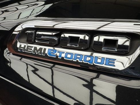 Used 2022 RAM 1500 Big Horn image 6