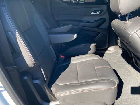 Certified 2023 Chevrolet Traverse RS w/ LPO, Cargo Package image 10
